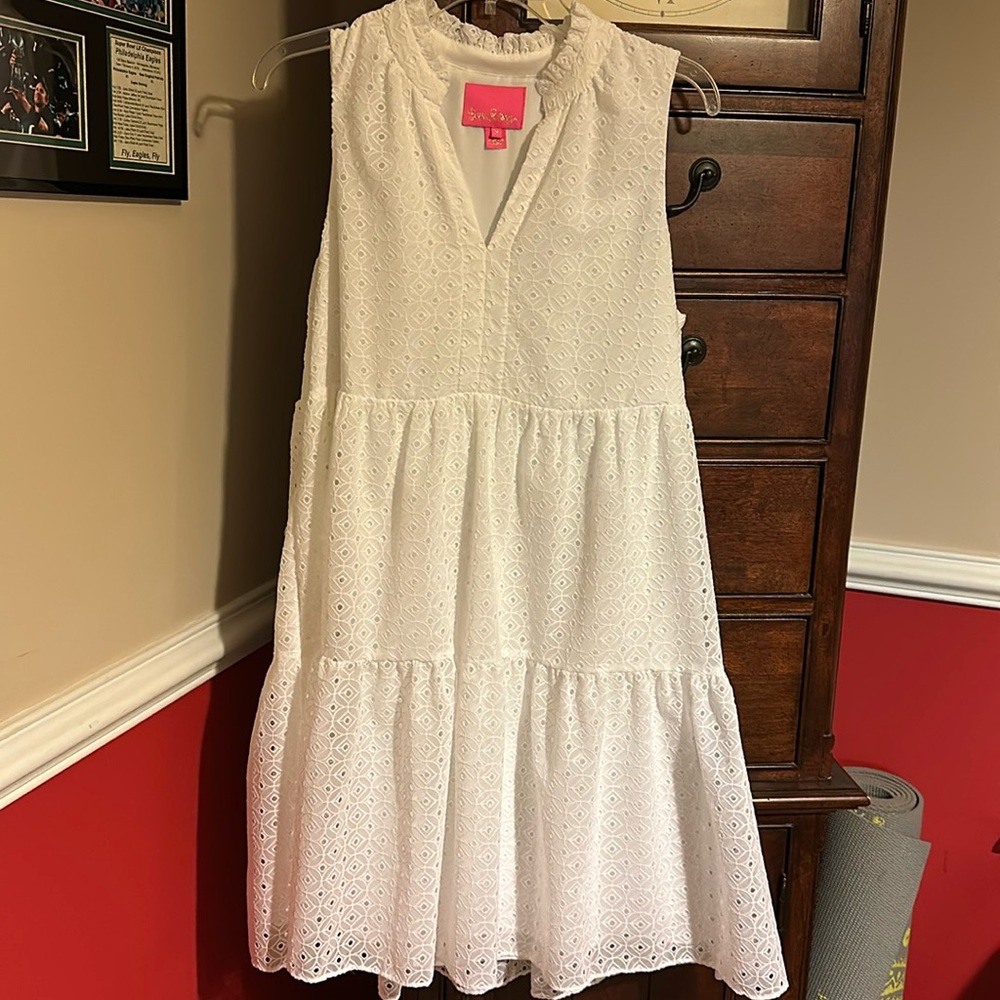 Lilly Pulitzer white dress with built in slip
